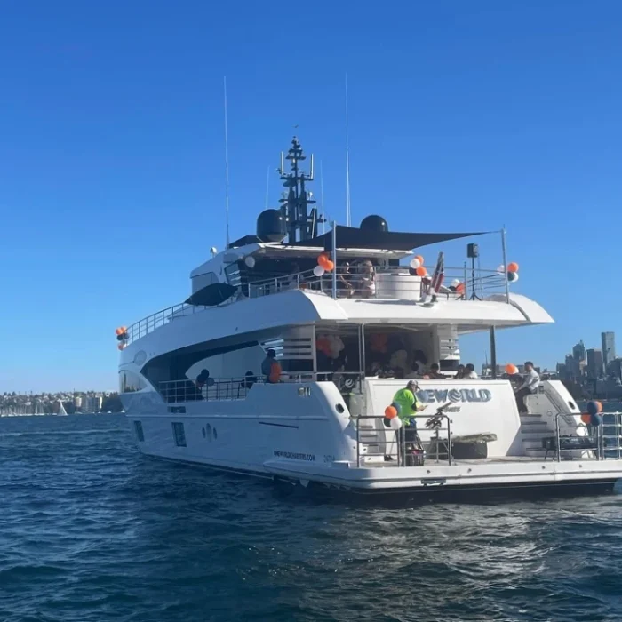 luxury-yacht-corporate-event-sydney-harbour